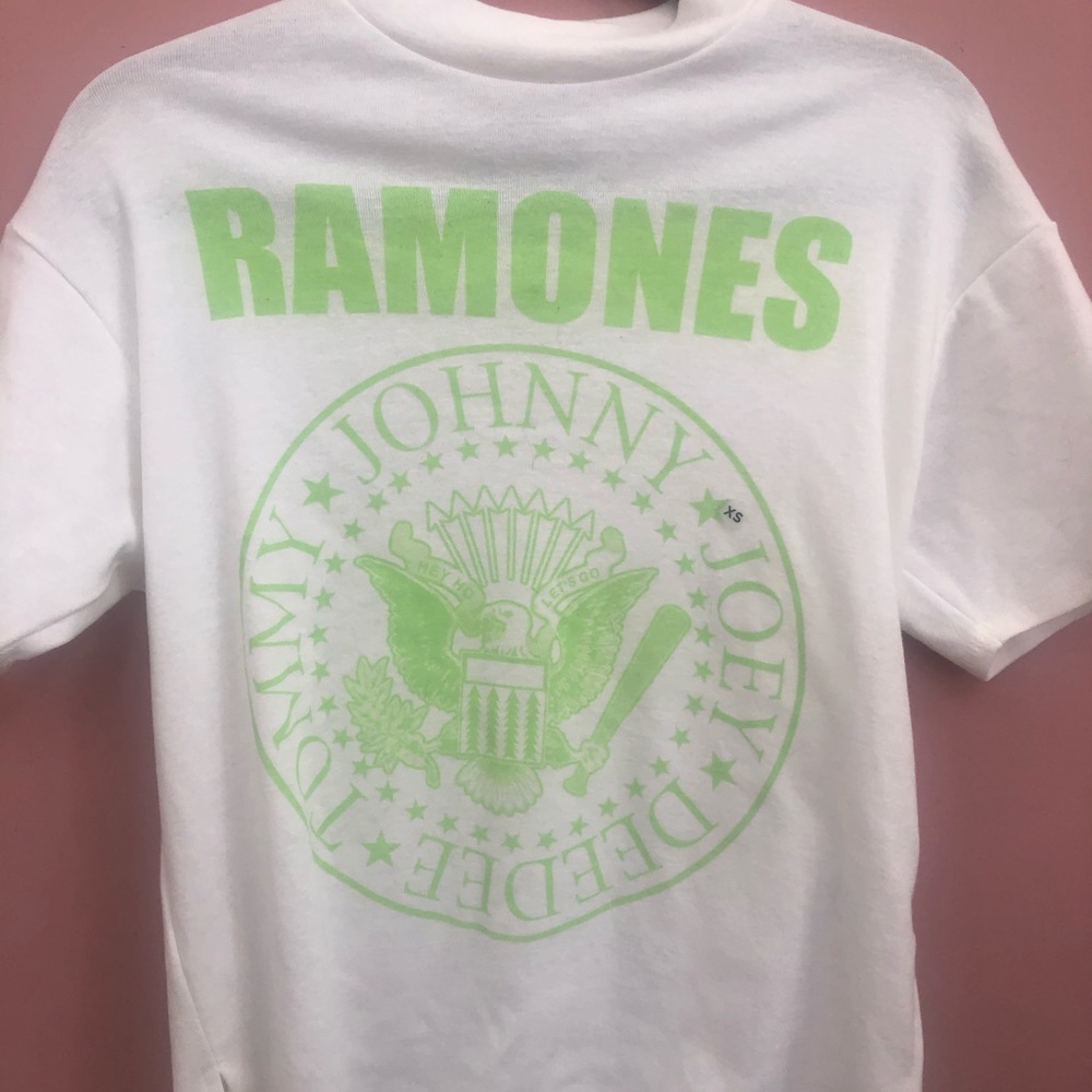 Ramones T shirt - Picture 5 of 5